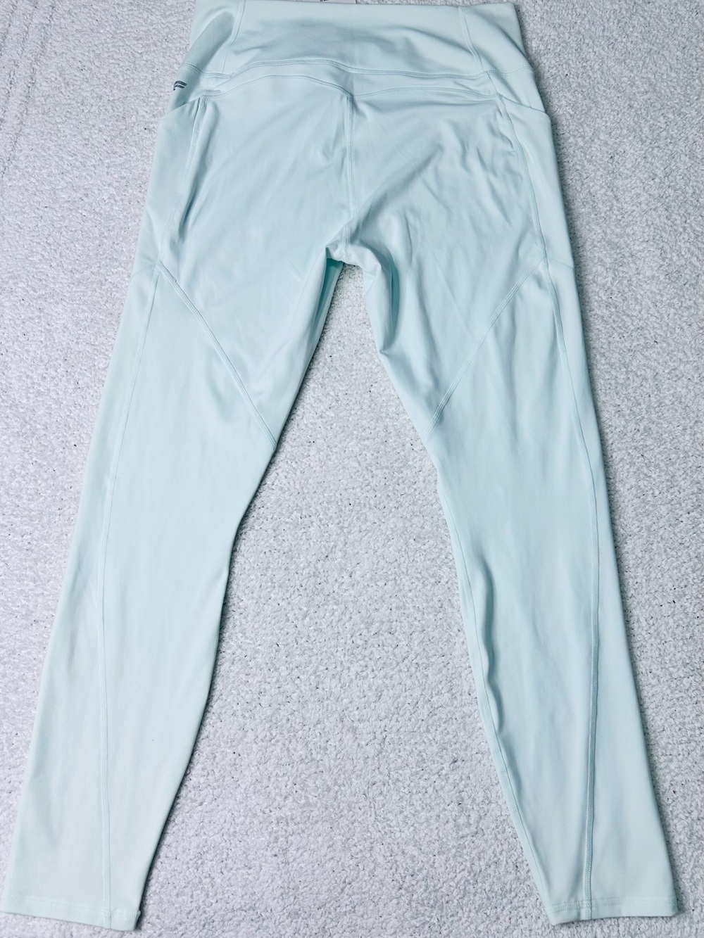 Fabletics Womens - Picture 2 of 3